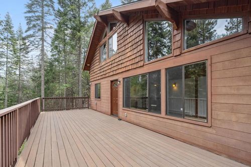 2120 Pack Trl, Mount Shasta, CA, 96067-9816 | Card Image