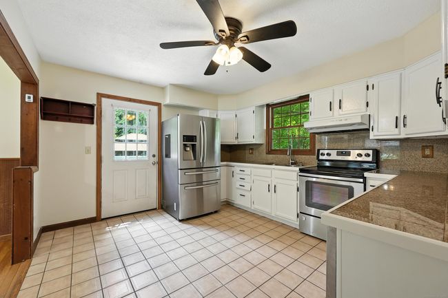 17 Hemlock Dr, House other with 3 bedrooms, 1 bathrooms and null parking in Plainfield CT | Image 5
