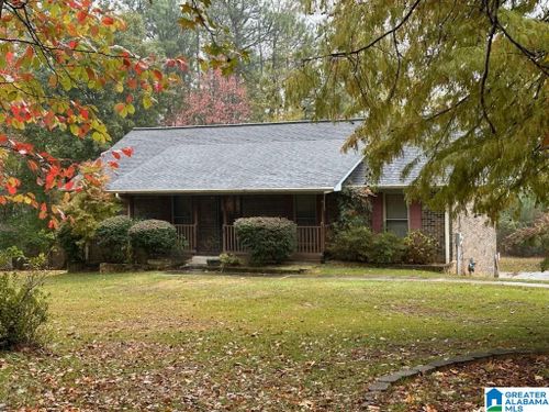 201 Rimcrest Drive, Bessemer, AL, 35022 | Card Image