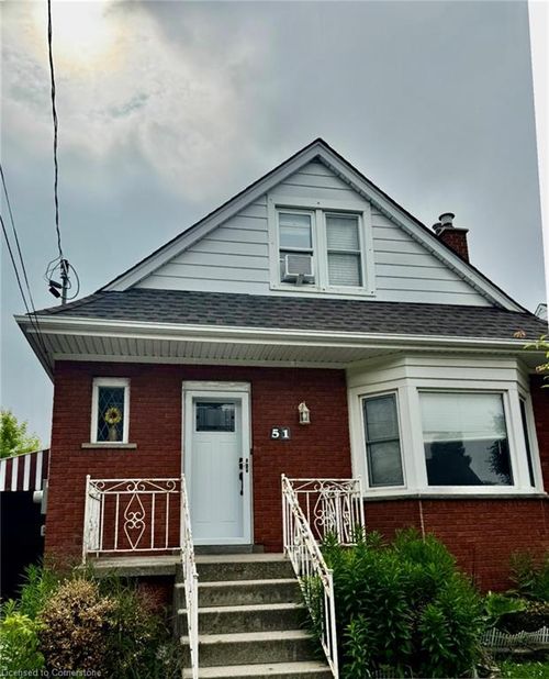51 E 13th St, Hamilton, ON, L9A3Z2 | Card Image