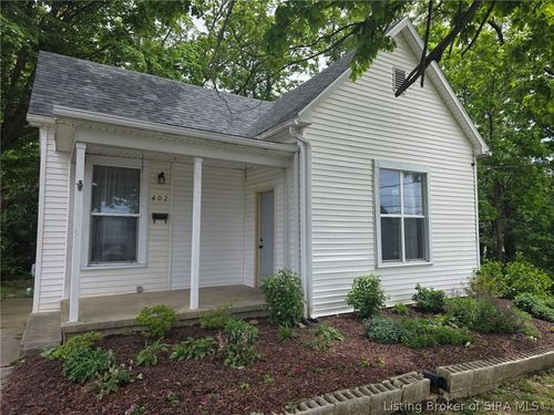 402 S High Street, Salem, IN, 47167 | Card Image