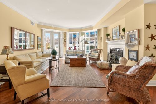 107-215 Ricardo St, Niagara on the Lake, ON, L0S1J0 | Card Image