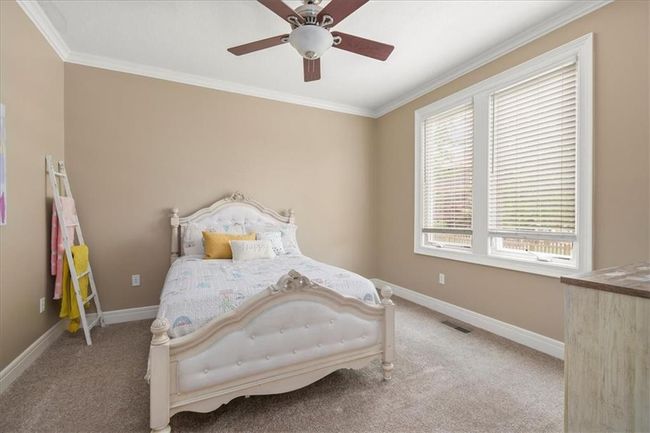 2704 Sw Gray Ln, House other with 5 bedrooms, 5 bathrooms and null parking in Lee's Summit MO | Image 22