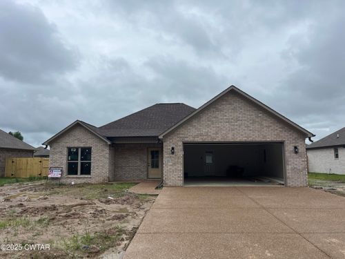 23 Grande Pines Cv, Jackson, TN, 38305-6612 | Card Image