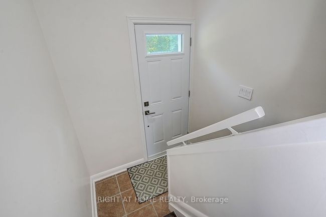 2 Citadel Dr, House other with 3 bedrooms, 2 bathrooms and 2 parking in Scarborough ON | Image 35