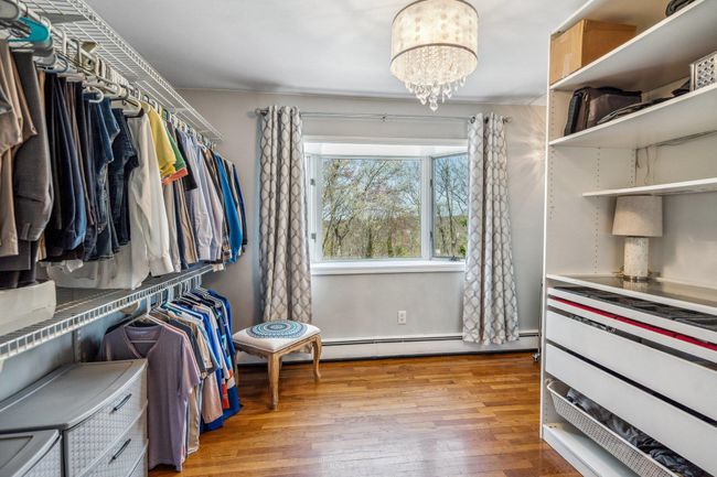 112 Wilson Dr, House other with 6 bedrooms, 3 bathrooms and null parking in Port Jefferson NY | Image 24