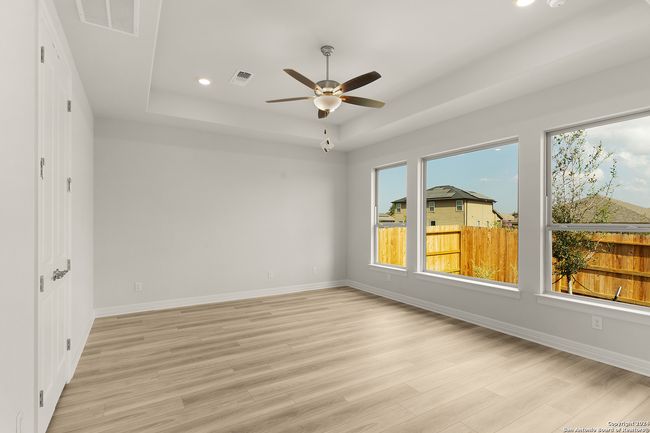 948 Nolte Bnd, House other with 3 bedrooms, 3 bathrooms and null parking in Seguin TX | Image 17