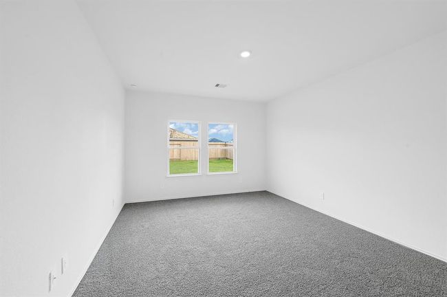 *Images and 3D tour are for illustration only and options may vary from home as built. | Image 26