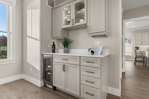 33 Little Bay Dr, Dover, NH, 03820-4163 | Card Image