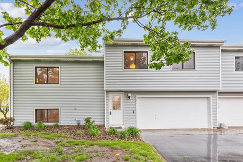 15611 Cornell Trl, Rosemount, MN, 55068-4616 | Card Image