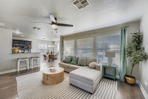 1505 Tea Leaf Dr, Pflugerville, TX, 78660-7971 | Card Image