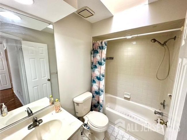 1502 Timber Oaks Rd, Townhouse with 2 bedrooms, 3 bathrooms and null parking in Edison NJ | Image 21