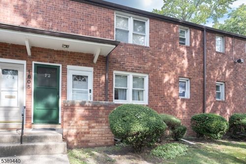 apt-f1-1605 Wood Ave, Roselle, NJ, 07203-3078 | Card Image