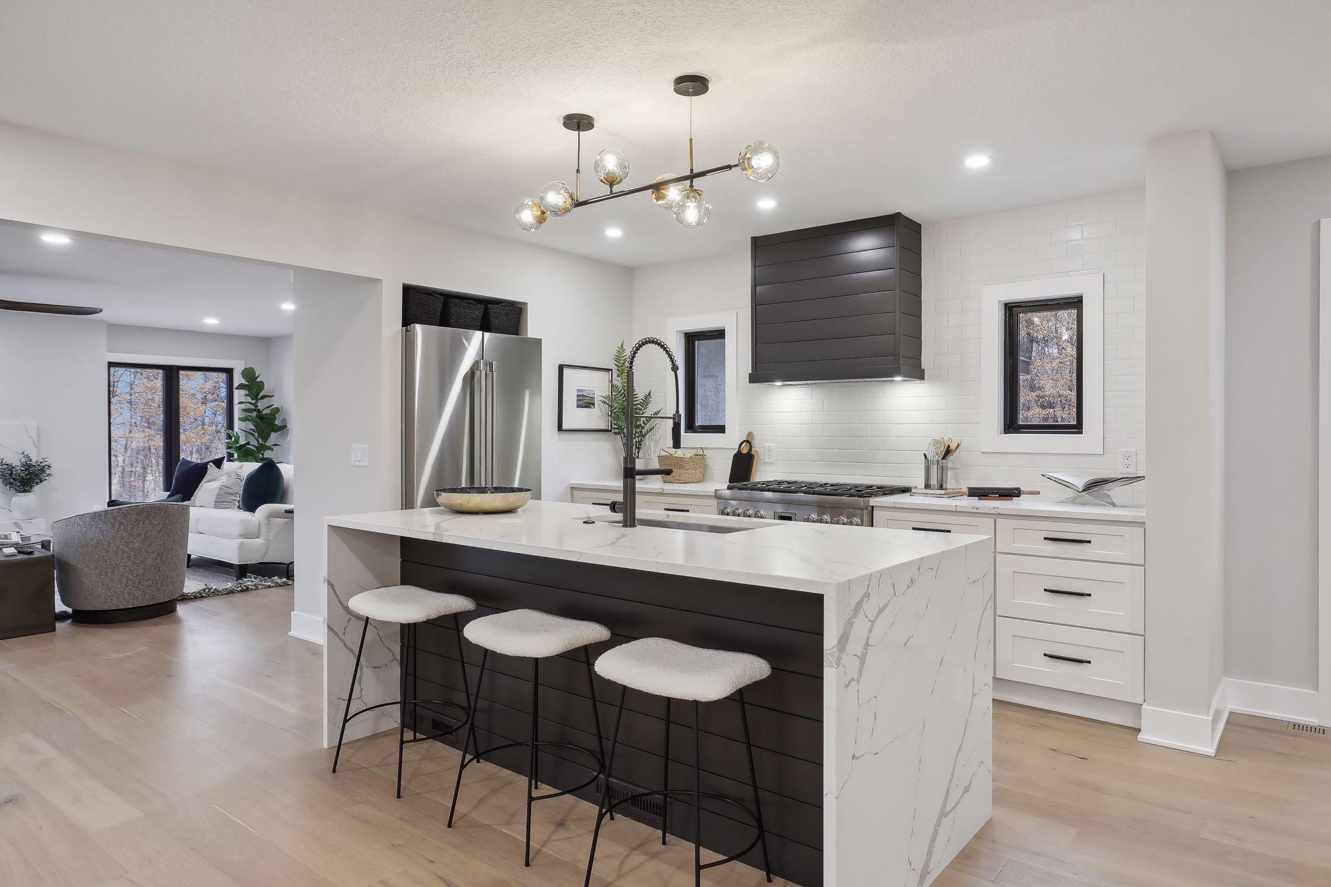 Crest Ave, Prior Lake, MN 55372