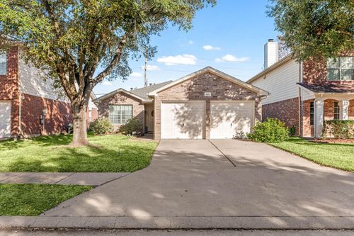 4822 Monarch Glen Ln, Katy, TX, 77449-7499 | Card Image