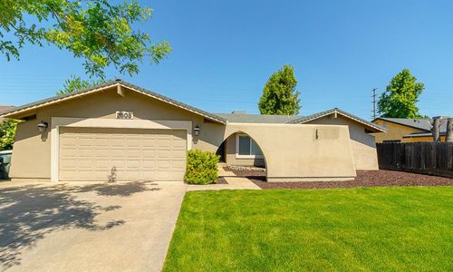 2505 Marguerite Way, Ceres, CA, 95307 | Card Image