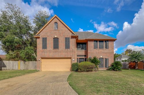 326 Dunford Ct, Highlands, TX, 77562-4513 | Card Image