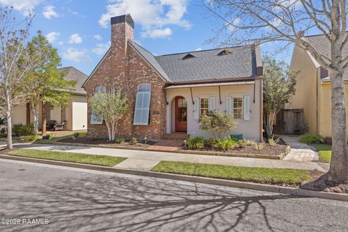 122 Brundage Ln, Youngsville, LA, 70592-5699 | Card Image