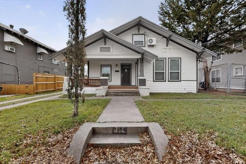 812 Centre St, Dallas, TX, 75208-6231 | Card Image