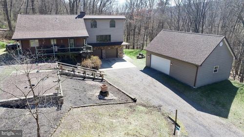9206 Barkleys Lane, Huntingdon, PA, 16652 | Card Image