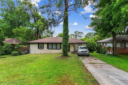 2835 Laguna Dr, Decatur, GA, 30032-3525 | Card Image