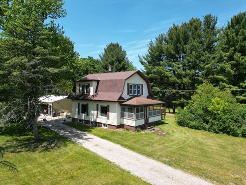 9221 Vinton Avenue Nw, Sparta, MI, 49345 | Card Image