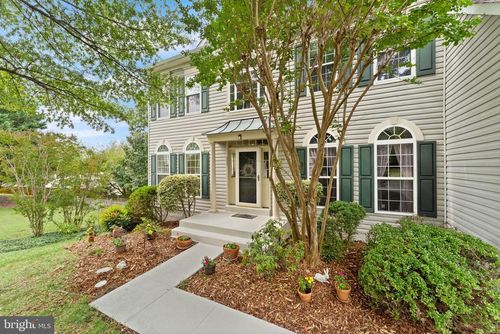 607 Talmadge Ct Se, LEESBURG, VA, 20175-8991 | Card Image