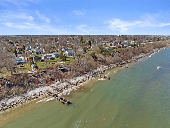 2533 Lakeshore Dr, House other with 5 bedrooms, 3 bathrooms and null parking in Sheboygan WI | Image 71