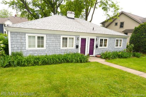 280 Hutton St, Northville, MI, 48167-1212 | Card Image