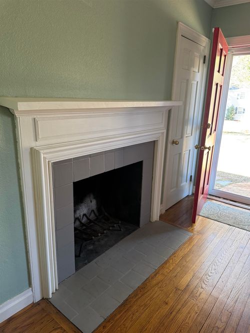 365 Forest Avenue, spartanburg, SC, 29302 | Card Image