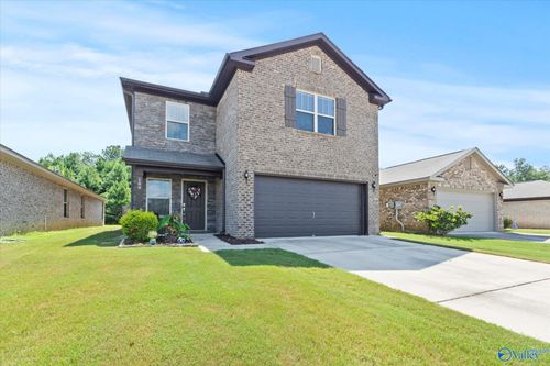 188 Winstead Cir, Owens Cross Roads, AL, 35763-7816 | Card Image