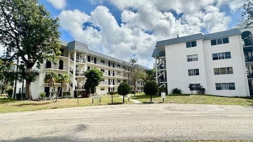311-3330 Spanish Moss Ter, Lauderhill, FL, 33319-5061 | Card Image