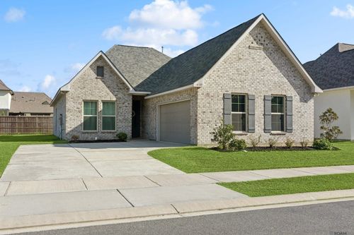 1833 Marshall Jones Sr Rd, Zachary, LA, 70791-8376 | Card Image