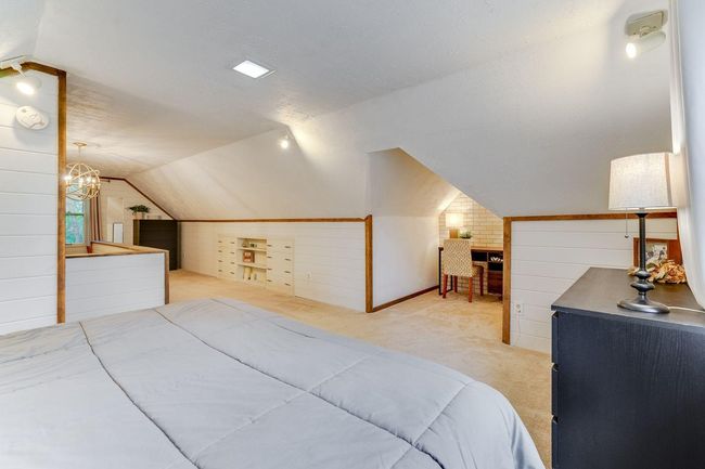White wash paneling give this space a trendy and cozy feel | Image 19