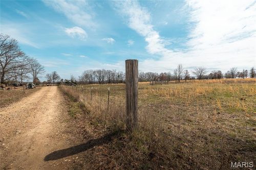 12855 Chicago Rd, Dixon, MO, 65459-8390 | Card Image