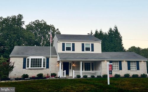 4235 Minnie Ln, HATBORO, PA, 19040-2510 | Card Image