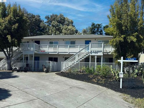 1838 Higdon Ave, Mountain View, CA, 94041-1034 | Card Image
