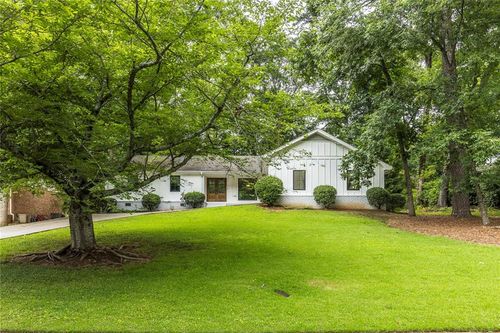 2364 Sandell Dr, Dunwoody, GA, 30338-4527 | Card Image