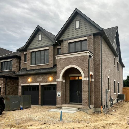 273 Dingman St, Arthur, ON, N0G1A0 | Card Image