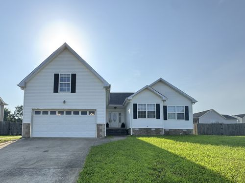 1420 Mutual Dr, Clarksville, TN, 37042-7089 | Card Image