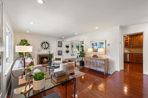 5918 Dunn Ave, San Jose, CA, 95123-4217 | Card Image