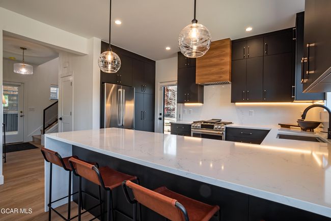 **Staged Photos of Bldg 1 (1058) | Image 16