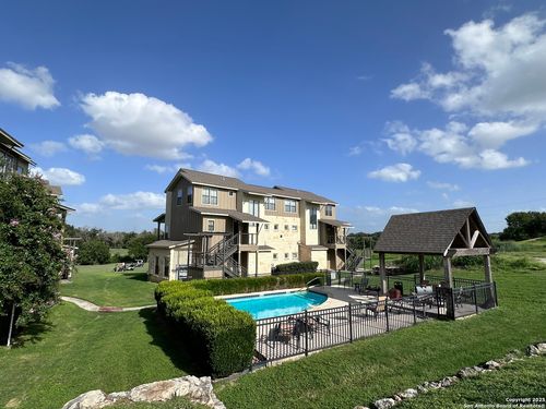 unit-204-1111 Long Creek Blvd, New Braunfels, TX, 78130-8463 | Card Image
