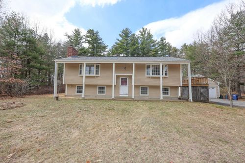 12 Forest Ln, Litchfield, NH, 03052-1045 | Card Image