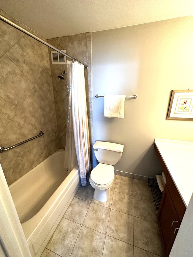 APT-4605 - 474 N Lake Shore Dr, Condo with 2 bedrooms, 2 bathrooms and 1 parking in CHICAGO IL | Image 20