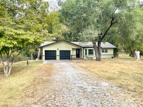 1906 Michael Ln, Nixa, MO, 65714-8110 | Card Image