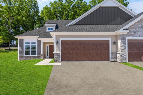 25 Eagle Hollow Dr, Penfield, NY, 14526-1997 | Card Image