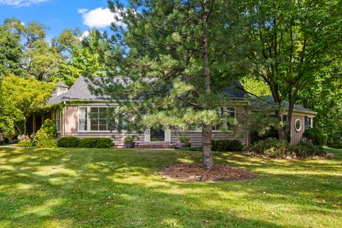 568 Golfview Dr, North Barrington, IL, 60010-2045 | Card Image