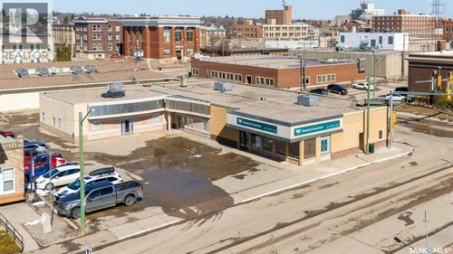 100 Fairford St W, Moose Jaw, SK, S6H1V3 | Card Image