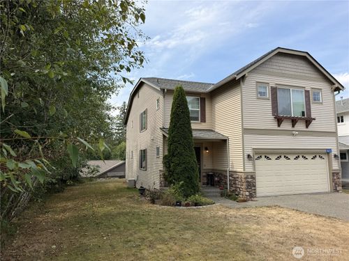 4651 Nooksack Loop, Mount Vernon, WA, 98273-8928 | Card Image
